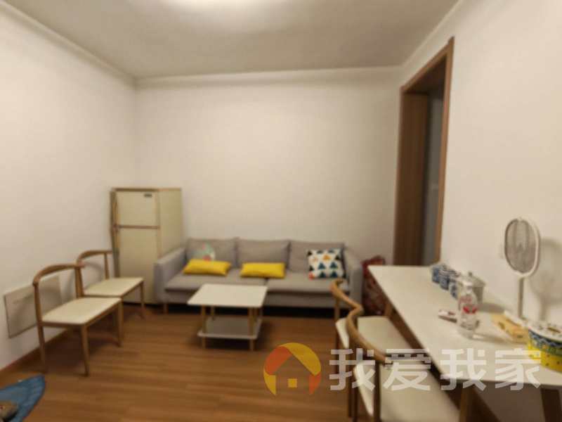 南昌我爱我家彭子江花园 南北通透，采光好 装修好，环镜优美 视野好，诚心出售