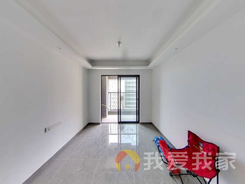南昌我爱我家中国铁建书香瑶庭 南北通透，采光好 装修好，环镜优美 视野好，诚心出售