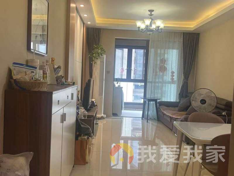 南昌我爱我家绿地朝阳中心（海珀悦庭）二期 南北通透，采光好 装修好，环镜优美 中间楼层
