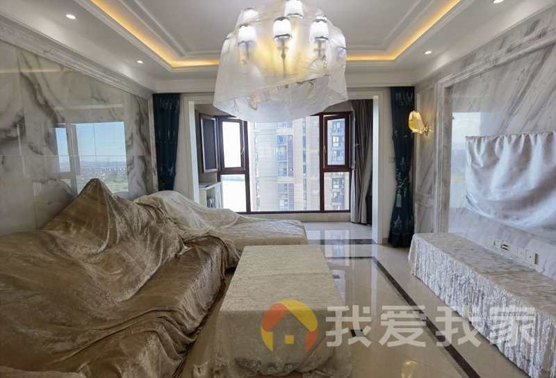 南昌我爱我家水天一色 南北通透，采光好 装修好，环镜优美 视野好，诚心出售
