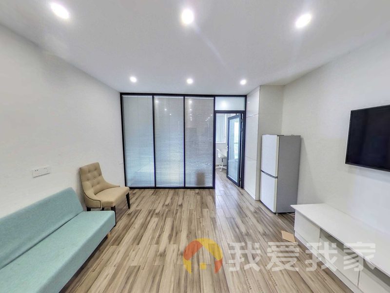 南昌我爱我家达观国际 南北通透，采光好 装修好，环镜优美 近地铁 视野好，诚心出售