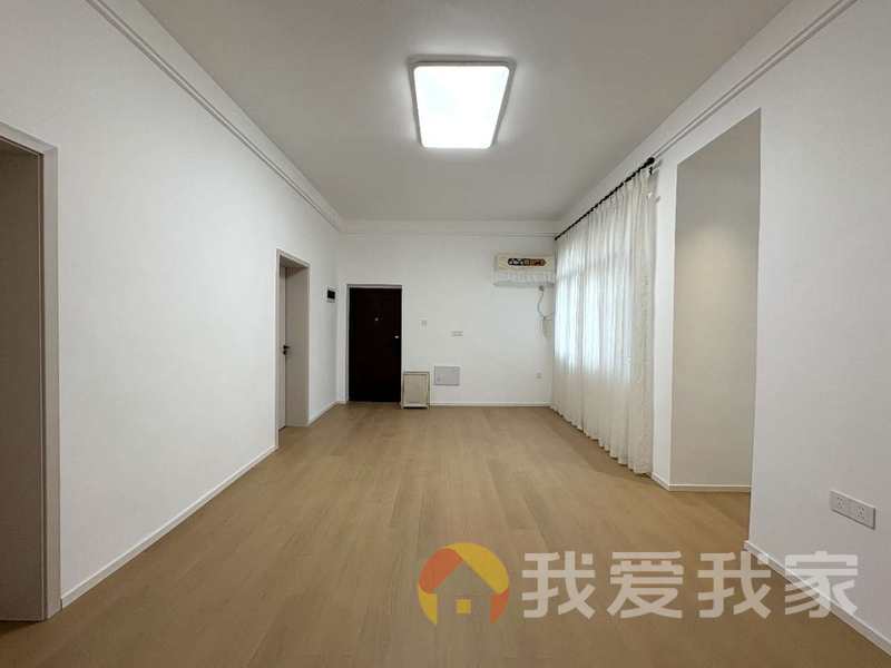 南昌我爱我家东湖区育新路 南北通透，采光好 装修好，环镜优美 近地铁 中间楼层