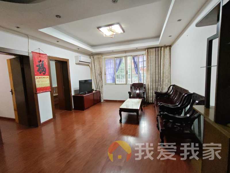 南昌我爱我家锦绣花园 南北通透，采光好 近地铁 周边匹套完善，，出行方便