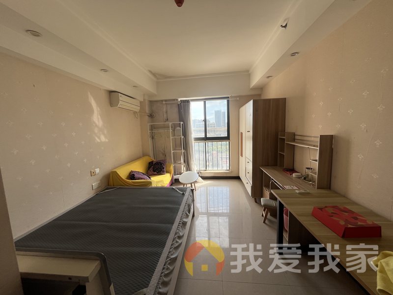 南昌我爱我家梵顿公馆启航社 南北通透，采光好 装修好，环镜优美 近地铁 视野好，诚心出售