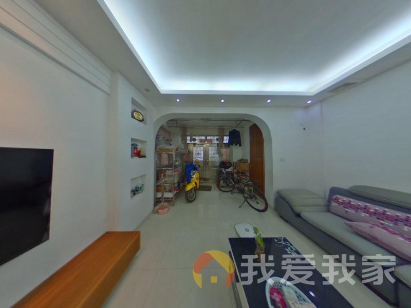 南昌我爱我家莱卡小镇北区 南北通透，采光好 装修好，环镜优美 周边匹套完善，，出行方便
