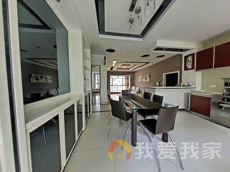 南昌我爱我家联泰香域滨江 南北通透，采光好 近地铁 周边匹套完善，，出行方便