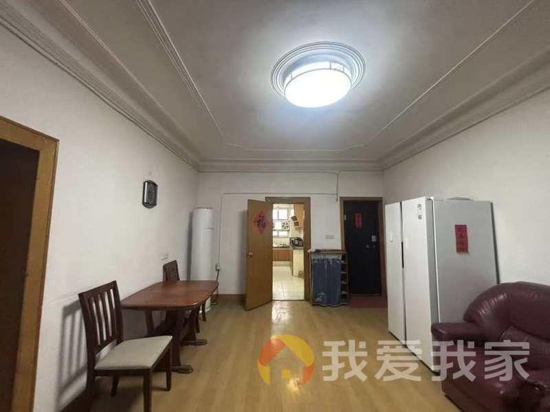 南昌我爱我家儿童医院旁边房子出入方便有地铁