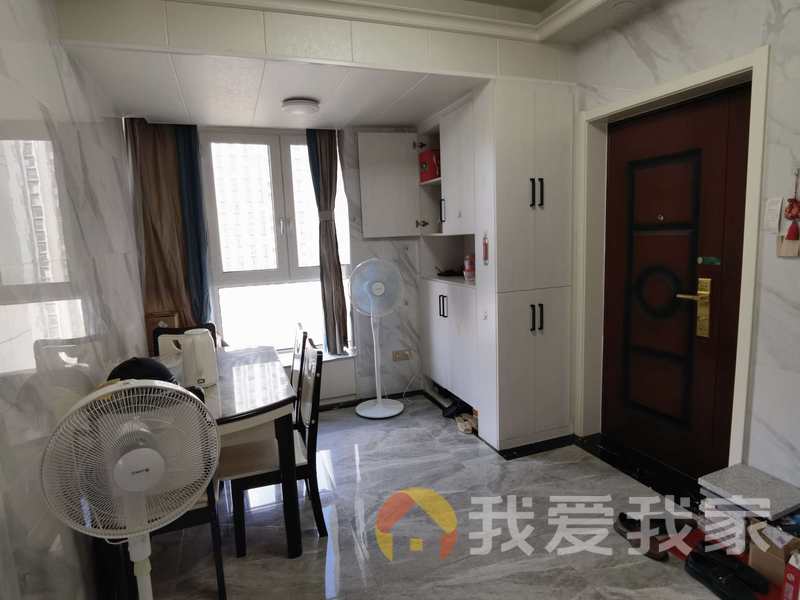 南昌我爱我家瑞仕城际广场（瑞仕华庭） 南北通透，采光好 装修好，环镜优美 中间楼层