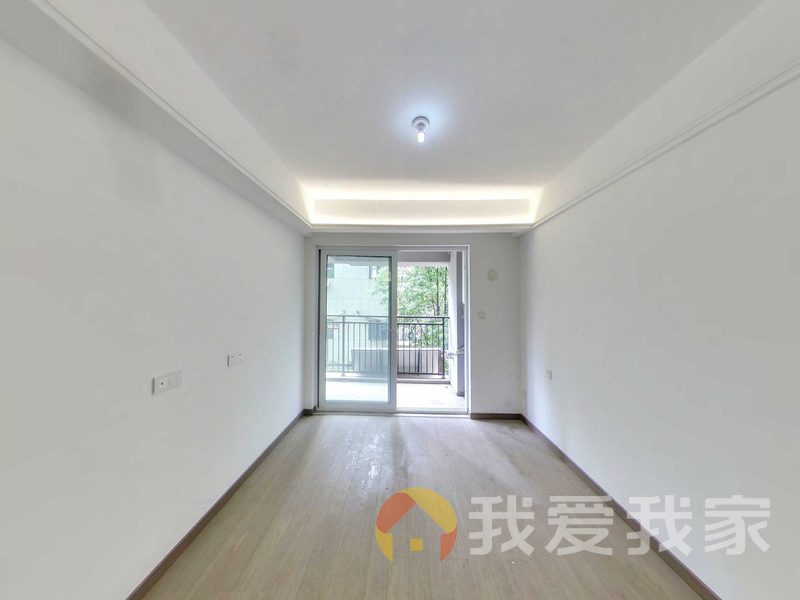 南昌我爱我家联发万科海上明月 南北通透，采光好 装修好，环镜优美 周边匹套完善，，出行方便