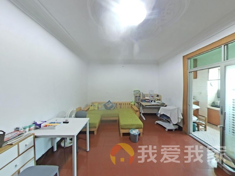 南昌我爱我家洪都中大道18号商苑小区 南北通透，采光好 视野好，诚心出售