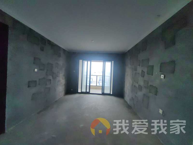 南昌我爱我家联发时代天阶（澜园住宅小区） 南北通透，采光好 近地铁 中间楼层