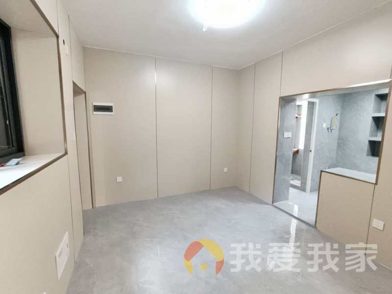 南昌我爱我家江南会馆侧 南北通透，采光好 装修好，环镜优美 周边匹套完善，，出行方便