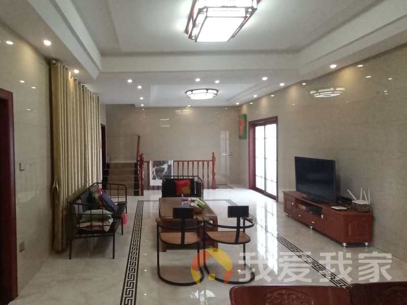 南昌我爱我家城泰威尼斯江域（紫阳花园） 南北通透，采光好 装修好，环镜优美 视野好，诚心出售