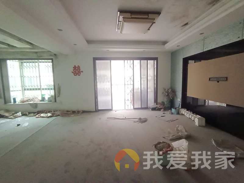 南昌我爱我家梦里水乡语花庭 南北通透，采光好 装修好，环镜优美 视野好，诚心出售