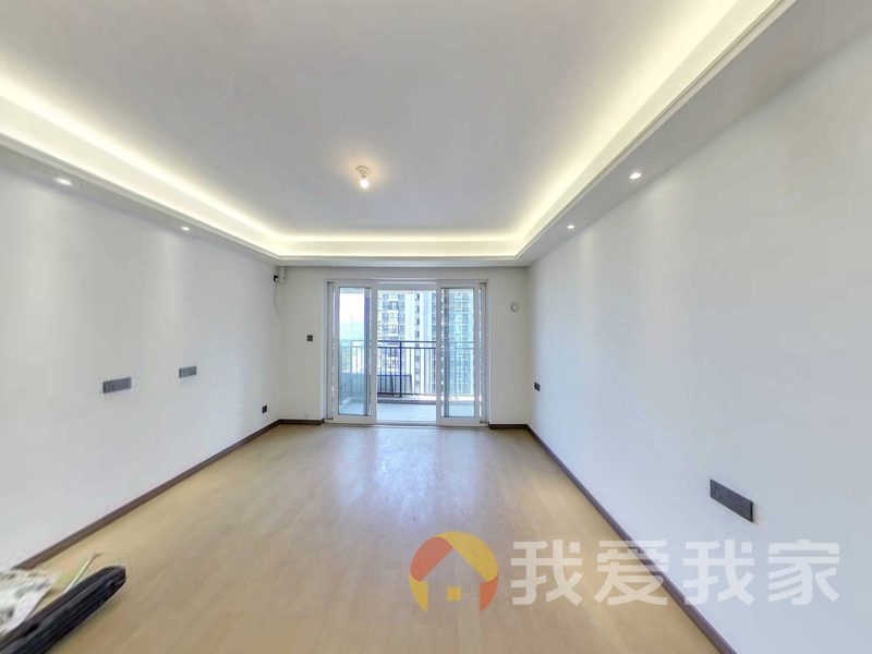 南昌我爱我家联发万科海上明月 南北通透，采光好 装修好，环镜优美 中间楼层
