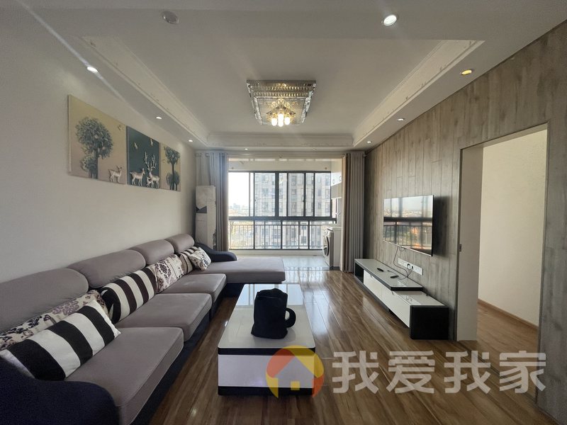 南昌我爱我家幸福时光五期 南北通透，采光好 装修好，环镜优美 视野好，诚心出售
