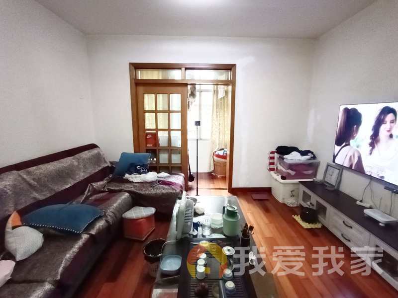 南昌我爱我家铁路五村 南北通透，采光好 近地铁 视野好，诚心出售