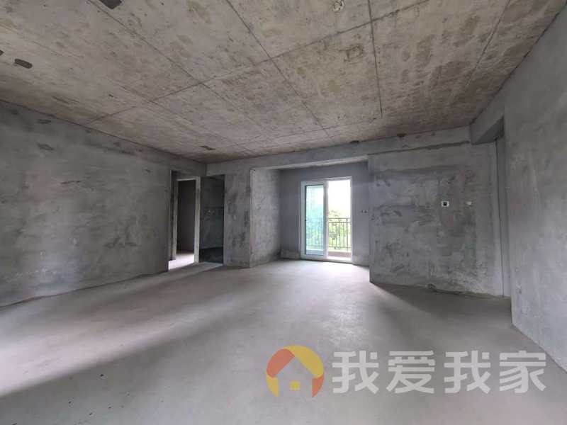 南昌我爱我家中大艾溪府   南北通透，采光好 周边匹套完善，，出行方便