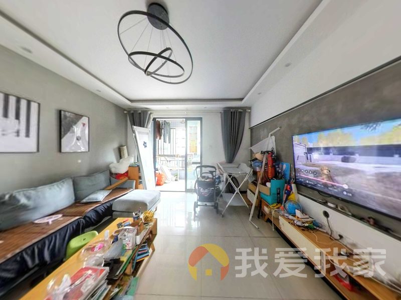 南昌我爱我家九里象湖城水晶岛 南北通透，采光好 装修好，环镜优美 中间楼层