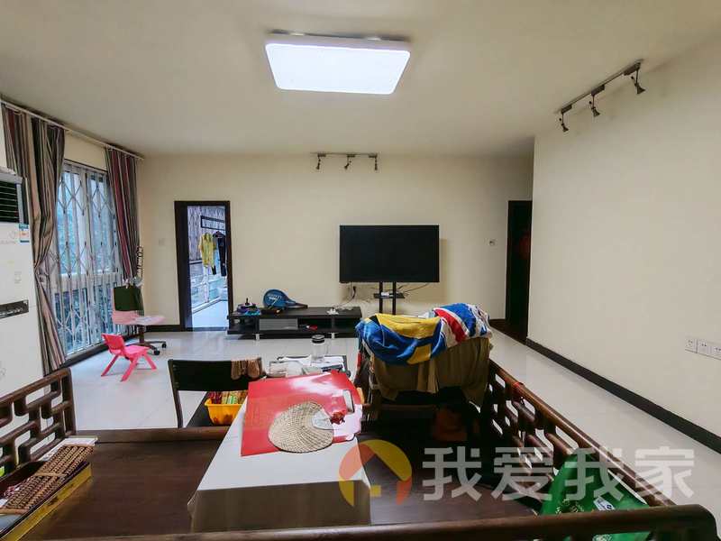 南昌我爱我家玉河明珠住宅 南北通透，采光好 装修好，环镜优美 周边匹套完善，，出行方便