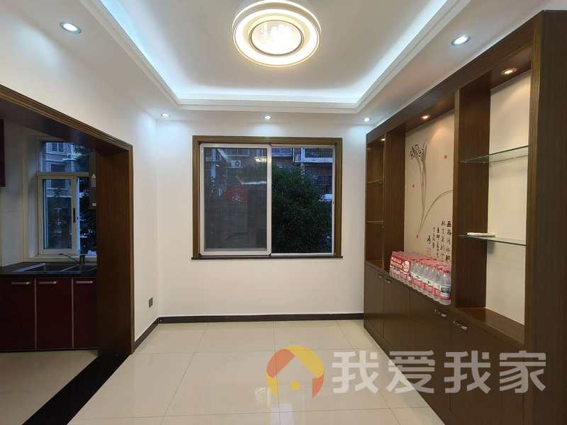 南昌我爱我家贵都国际花城 南北通透，采光好 装修好，环镜优美 近地铁 视野好，诚心出售