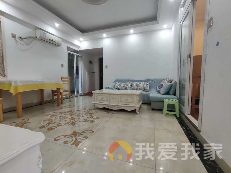 南昌我爱我家爵士馆 南北通透，采光好 装修好，环镜优美 周边匹套完善，，出行方便