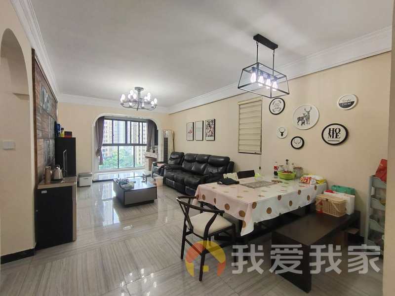 南昌我爱我家联发君悦湖 南北通透，采光好 装修好，环镜优美 周边匹套完善，，出行方便