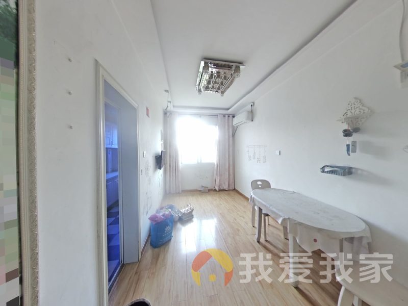 南昌我爱我家南池路35号东华计量所宿舍 南北通透，采光好 装修好，环镜优美 近地铁 视野好，诚心出售