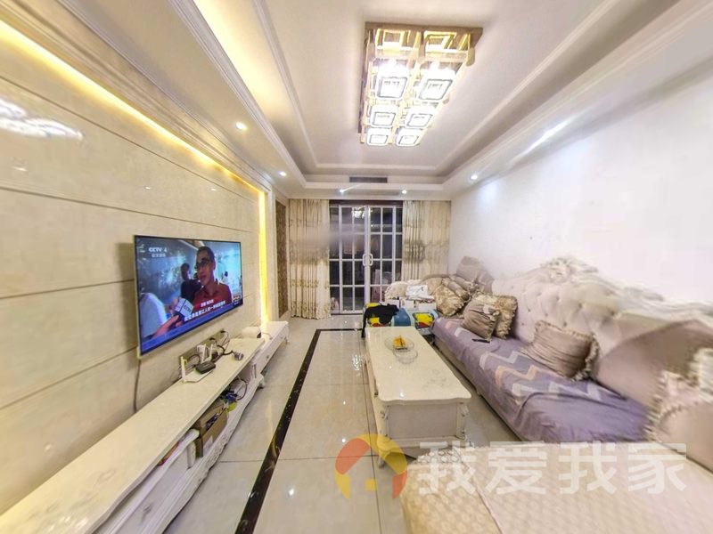 南昌我爱我家银亿上尚城二期 南北通透，采光好 装修好，环镜优美 视野好，诚心出售