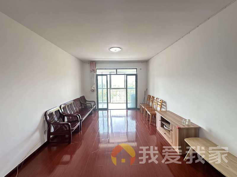 南昌我爱我家紫金园二期 南北通透，采光好 中间楼层