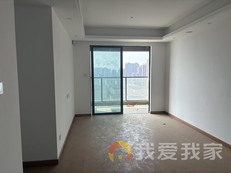 南昌我爱我家江铃新力臻园 南北通透，采光好 装修好，环镜优美 中间楼层