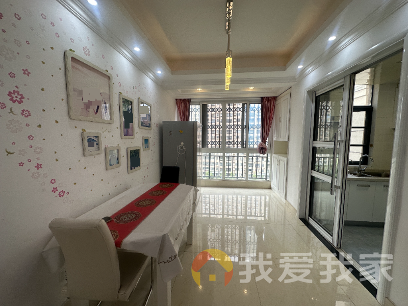 南昌我爱我家幸福时光三期 南北通透，采光好 装修好，环镜优美 中间楼层