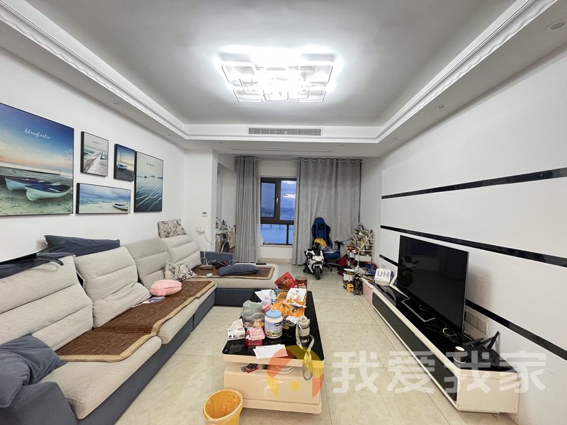 南昌我爱我家正荣十里江山（正荣御湾） 南北通透，采光好 装修好，环镜优美 视野好，诚心出售