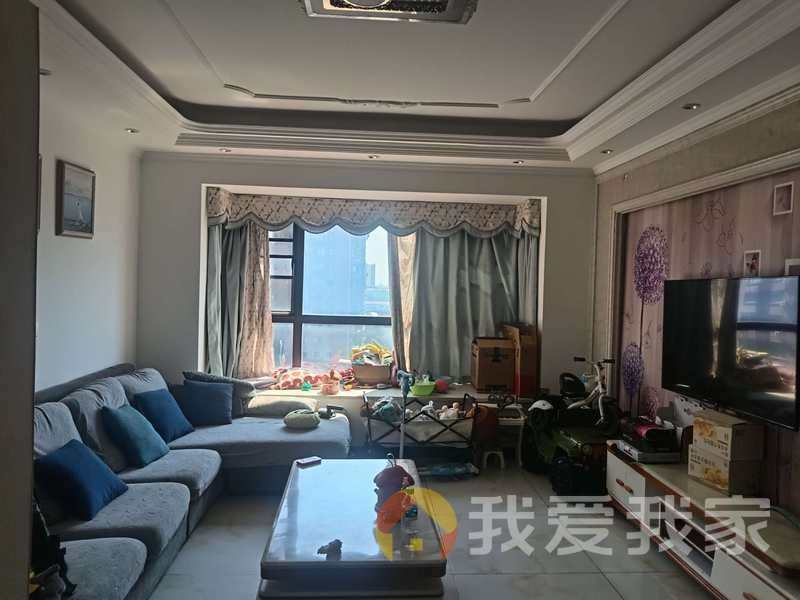 南昌我爱我家华宇尚城二期鼎尚都会 南北通透，采光好 装修好，环镜优美 近地铁 视野好，诚心出售