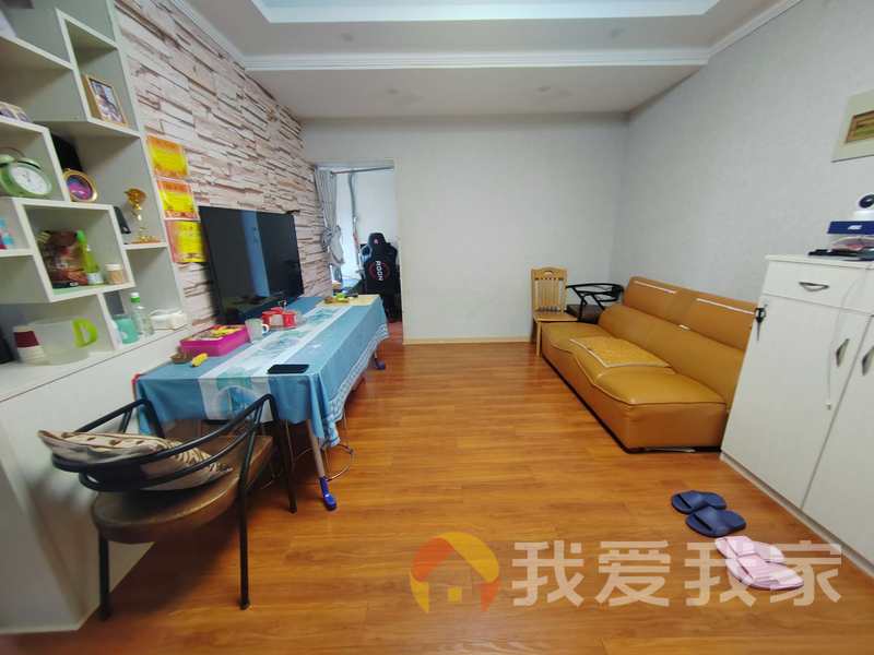 南昌我爱我家艾溪康桥 南北通透，采光好 装修好，环镜优美 视野好，诚心出售