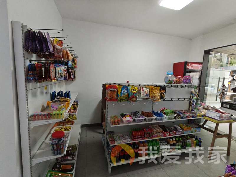 南昌我爱我家上海路住宅小区 南北通透，采光好 装修好，环镜优美 近地铁 周边匹套完善，，出行方便