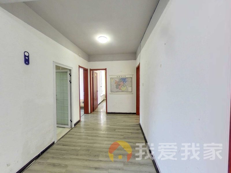 南昌我爱我家寰宇万线公园旁，大平层精装修