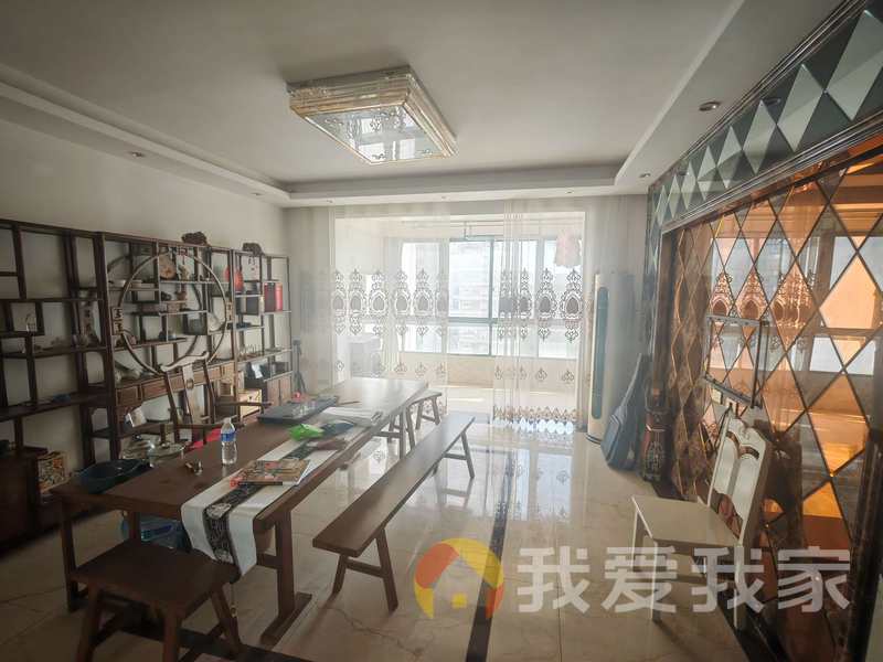 南昌我爱我家华南城一期九珑府 南北通透，采光好 装修好，环镜优美 周边匹套完善，，出行方便