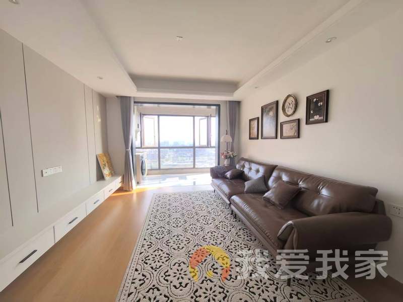 南昌我爱我家新力尊园（锦博府） 南北通透，采光好 装修好，环镜优美 视野好，诚心出售