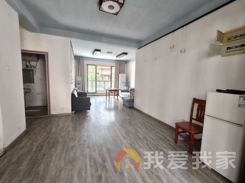 南昌我爱我家绿地新都会 南北通透，采光好 近地铁 视野好，诚心出售