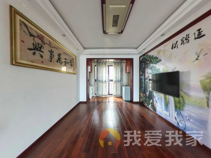 南昌我爱我家世纪万象广场 南北通透，采光好 装修好，环镜优美 中间楼层