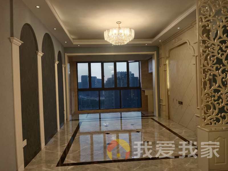 南昌我爱我家正荣御尊 南北通透，采光好 装修好，环镜优美 近地铁 视野好，诚心出售