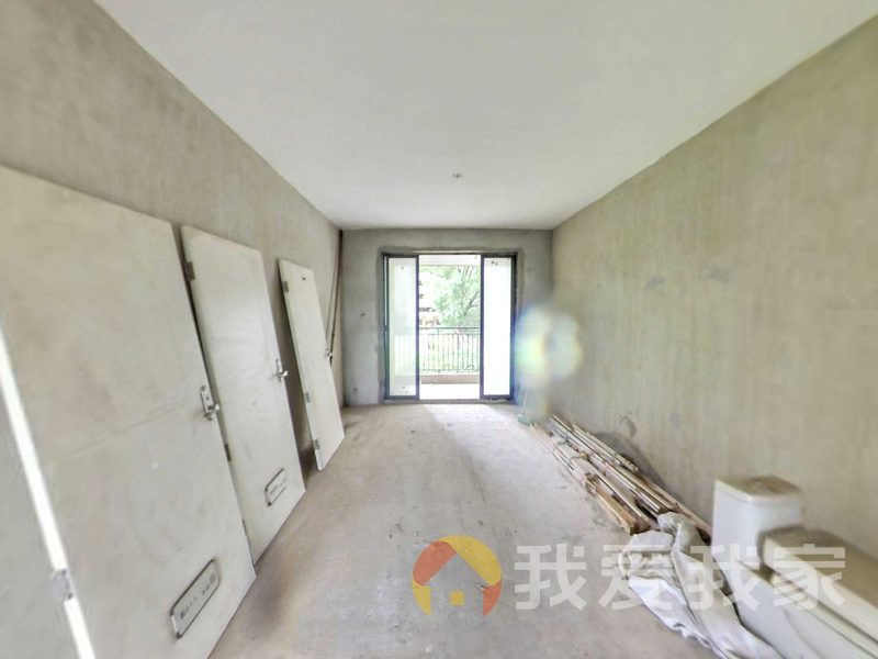 南昌我爱我家新建城B6区 南北通透，采光好 近地铁 周边匹套完善，，出行方便