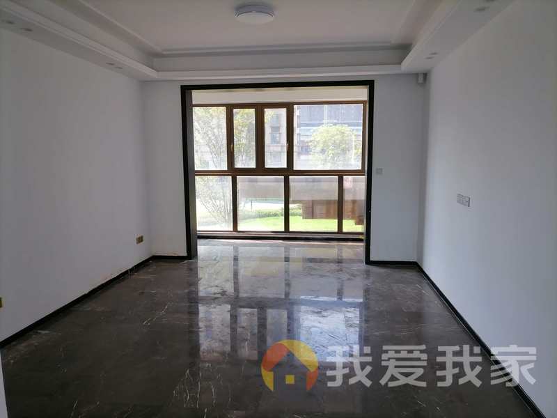 南昌我爱我家谱洋府 南北通透，采光好 装修好，环镜优美 周边匹套完善，，出行方便