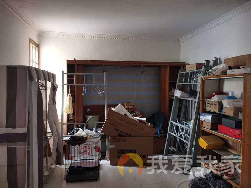 南昌我爱我家京东嘉苑 南北通透，采光好 装修好，环镜优美 视野好，诚心出售