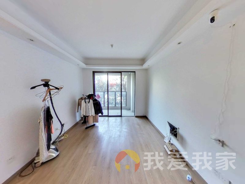 南昌我爱我家九颂山河时代城 南北通透，采光好 装修好，环镜优美 近地铁 周边匹套完善，，出行方便