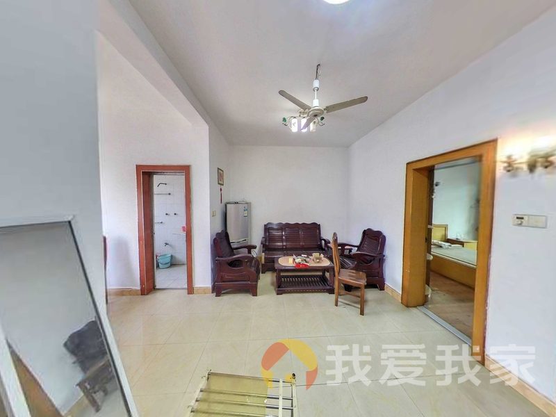 南昌我爱我家洪都新村 南北通透，采光好 近地铁 视野好，诚心出售