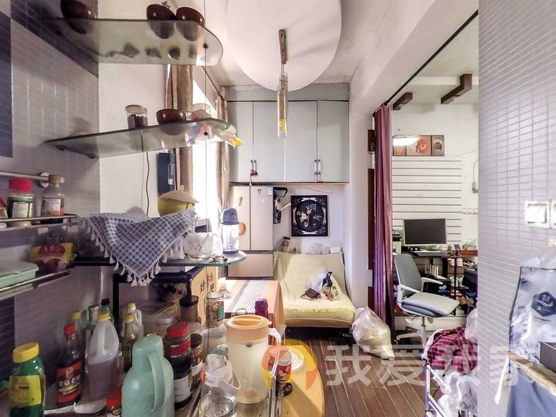南昌我爱我家莲塘镇工人新村 南北通透，采光好 近地铁 视野好，诚心出售