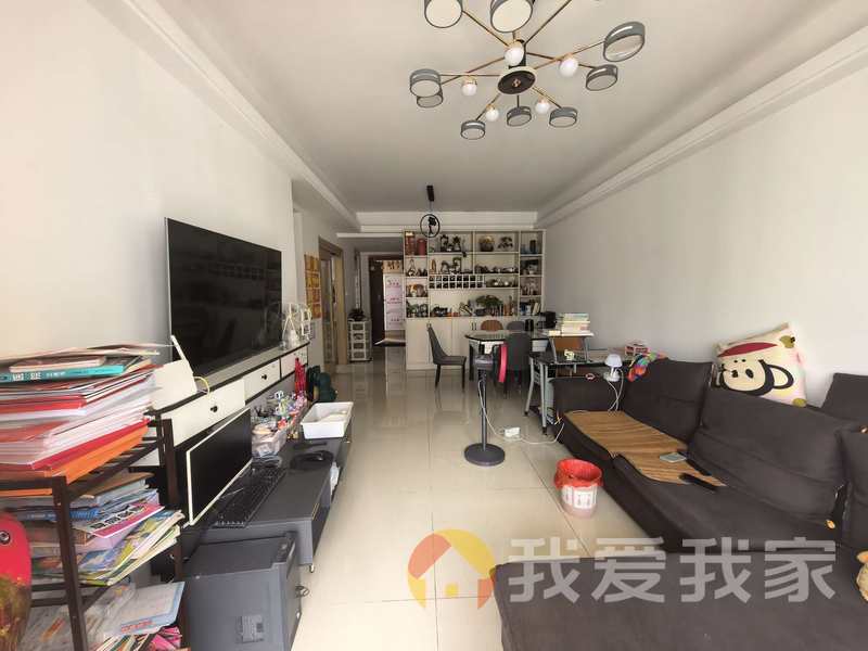 南昌我爱我家南部美的城 南北通透，采光好 装修好，环镜优美 中间楼层