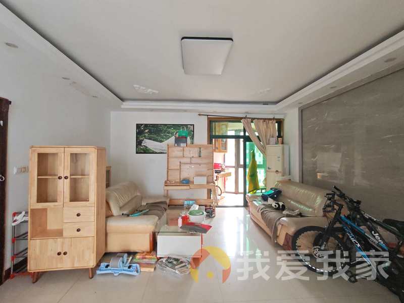 南昌我爱我家象湖源 南北通透，采光好 视野好，诚心出售